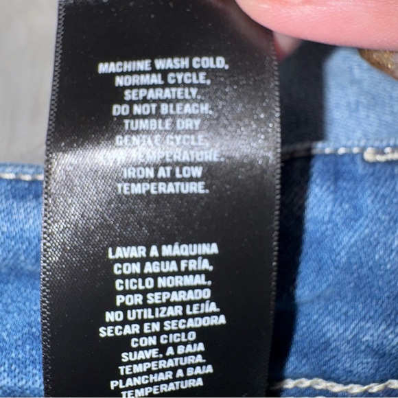 Hudson Women's Straight Leg Jeans Size 6 Medium Wash Blue Denim Mid-Rise Staple - Picture 8 of 13